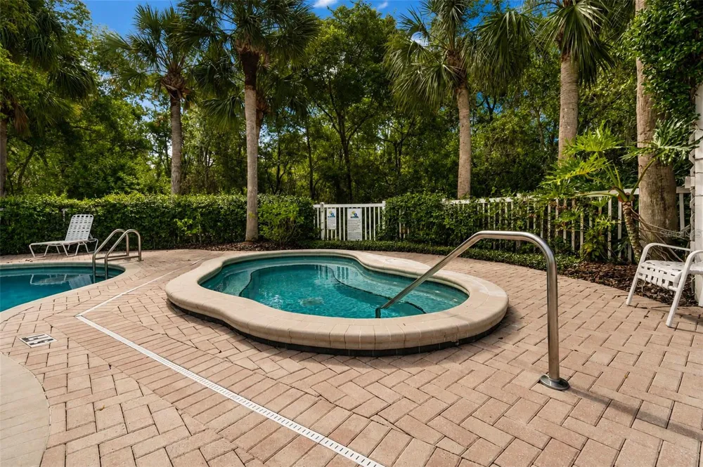 1651 HAMMOCKS AVENUE Lutz, FL 33549