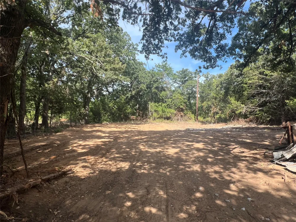 144 Mulberry Street Bowie, TX 76230