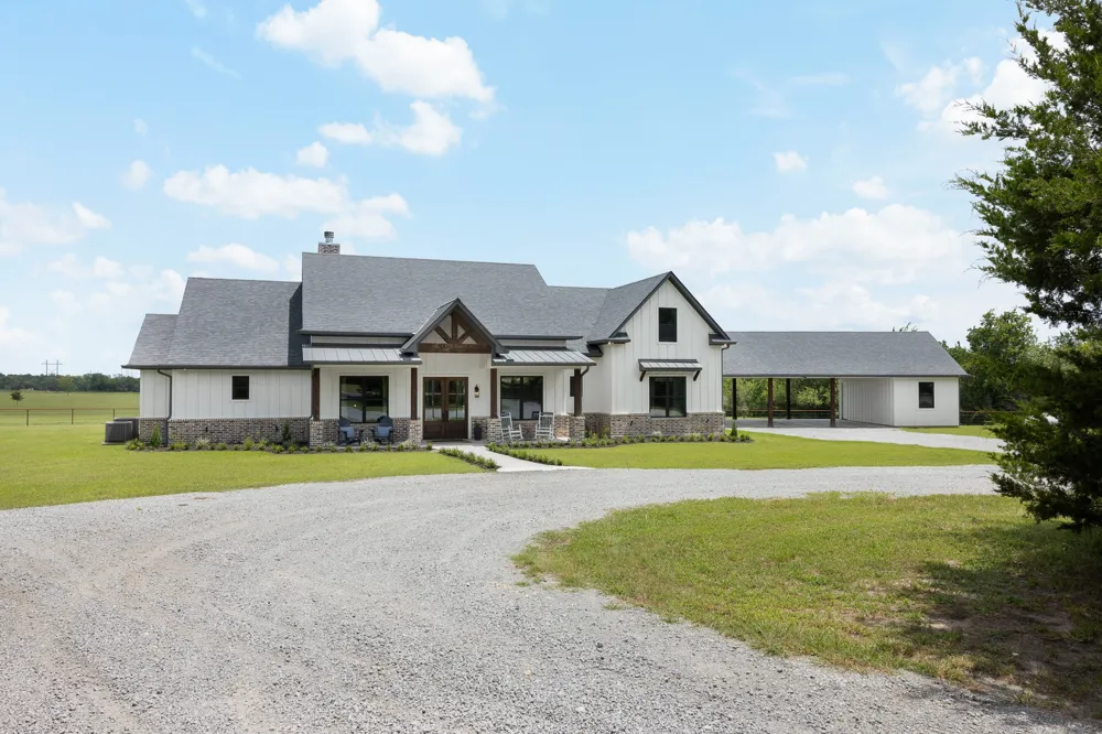 3738 Country Road 222 Anderson, TX 77830