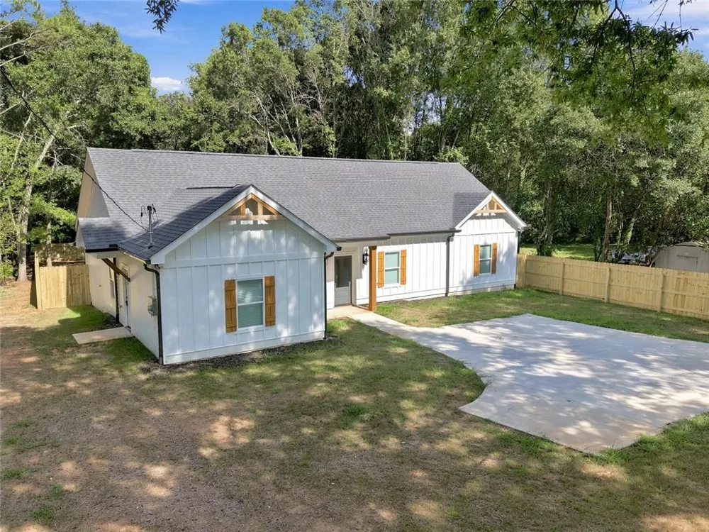 12C Sixth Street Griffin, GA 30223