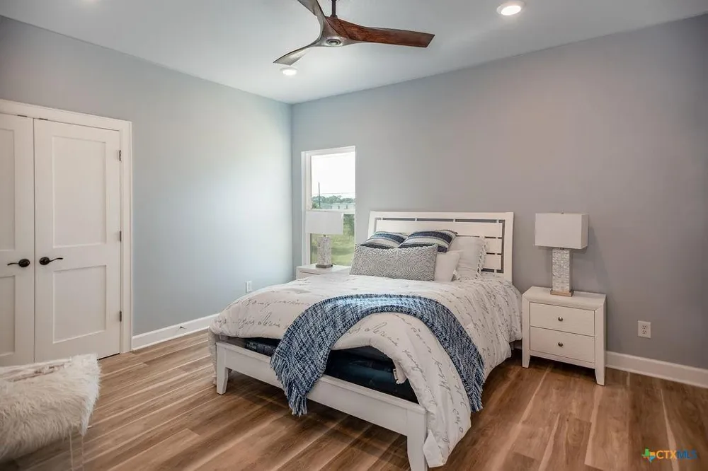 109 Whooping Crane Street Port O Connor, TX 77982