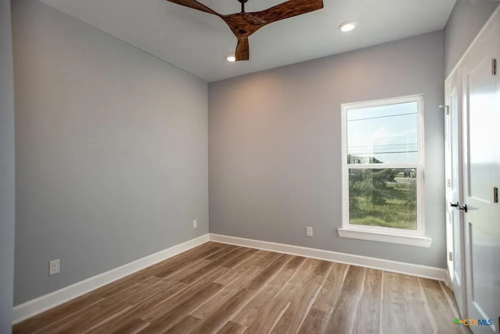 109 Whooping Crane Street Port O Connor, TX 77982