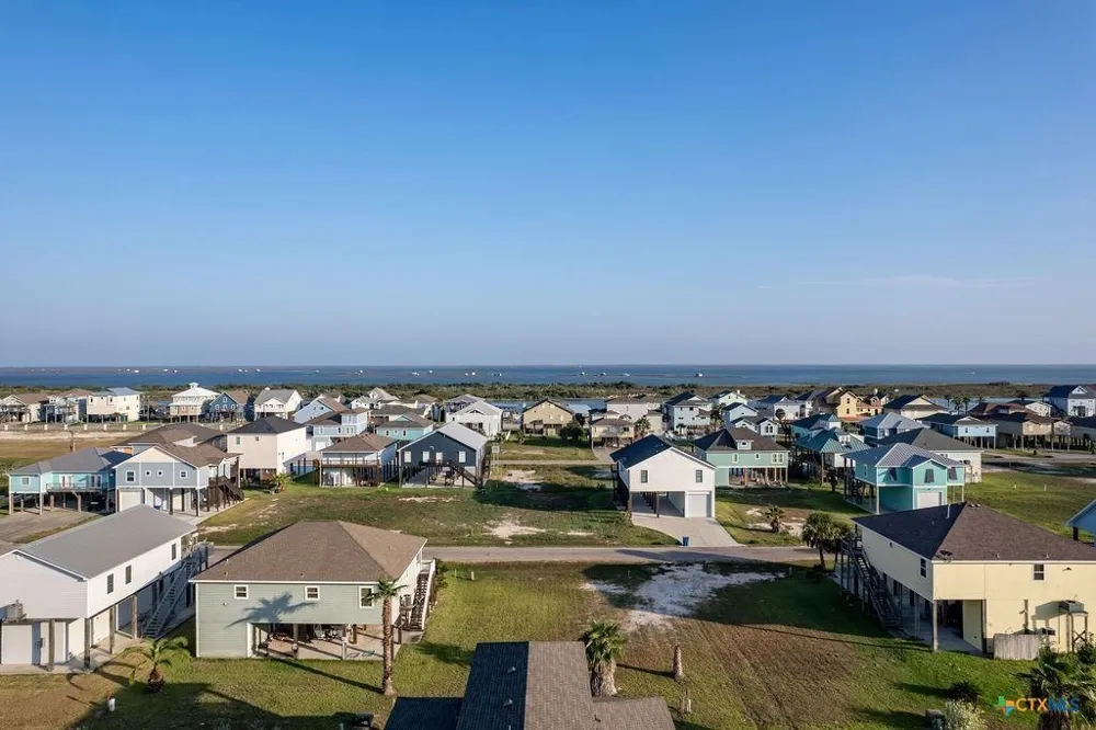109 Whooping Crane Street Port O Connor, TX 77982