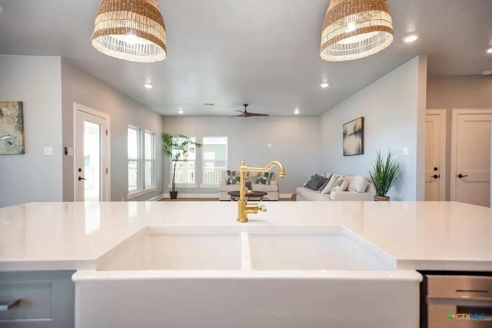 109 Whooping Crane Street Port O Connor, TX 77982