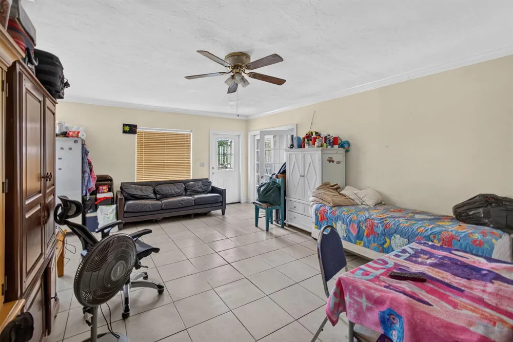 1220 Cherokee Street Jupiter, FL 33458