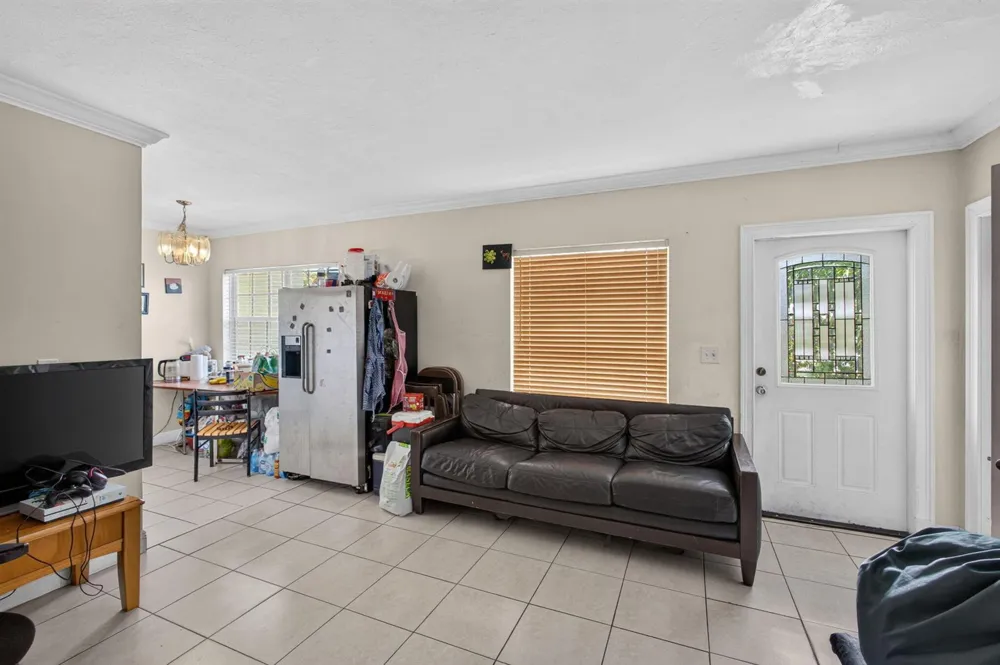 1220 Cherokee Street Jupiter, FL 33458