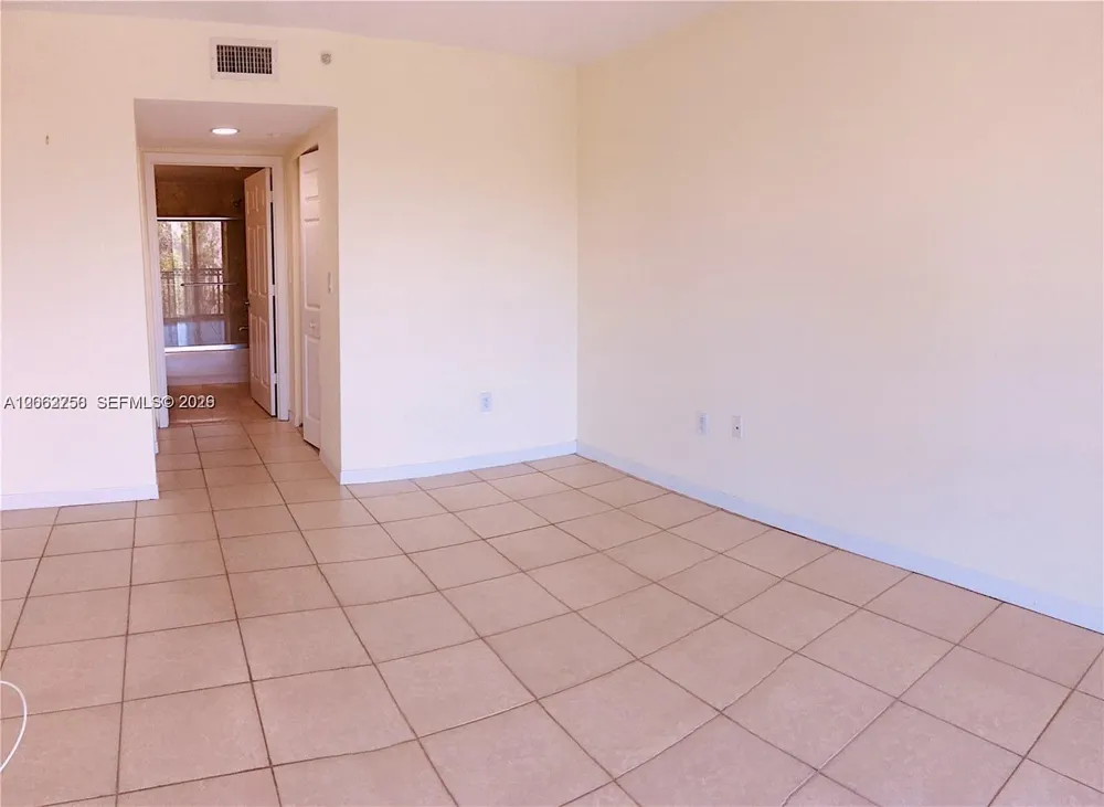 201 Golden Isles Dr #409 Hallandale Beach, FL 33009