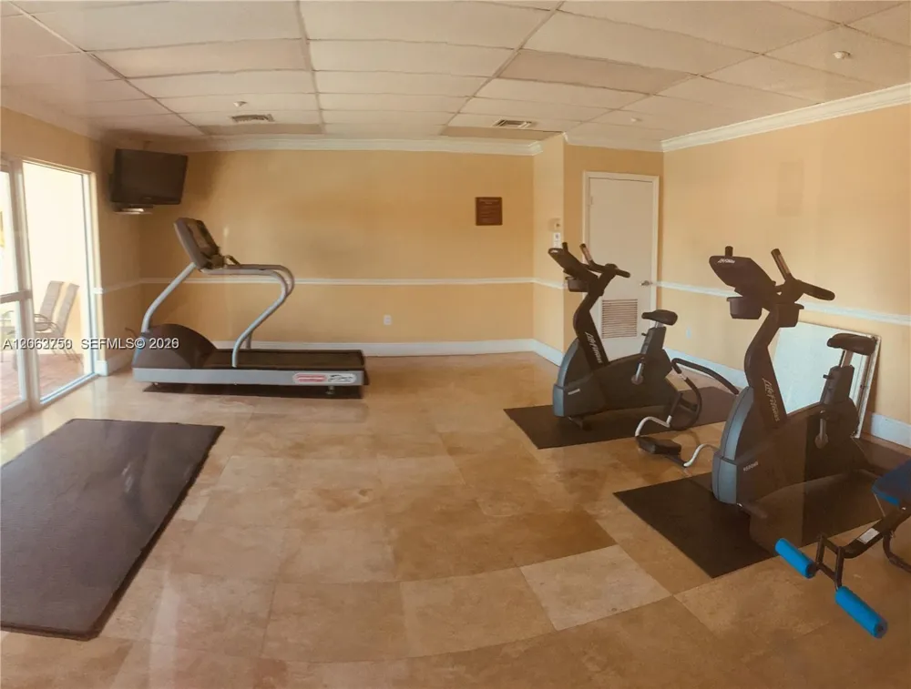 201 Golden Isles Dr #409 Hallandale Beach, FL 33009