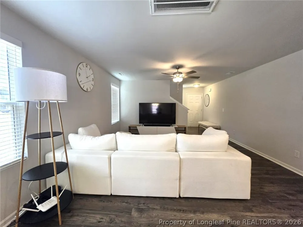 233 Chinook Lane Raeford, NC 28376