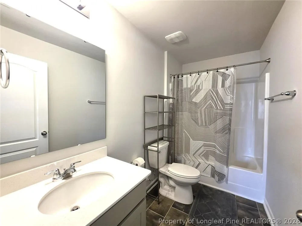 233 Chinook Lane Raeford, NC 28376
