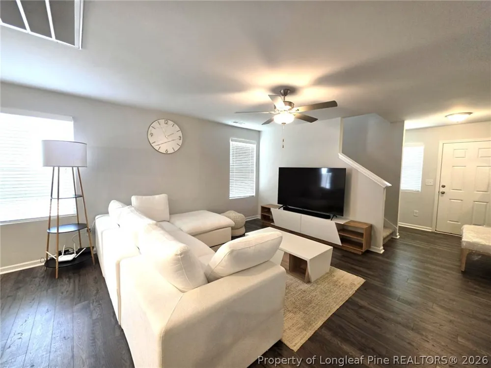 233 Chinook Lane Raeford, NC 28376