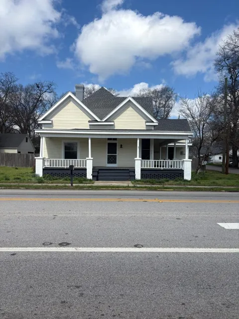18215 Main Street