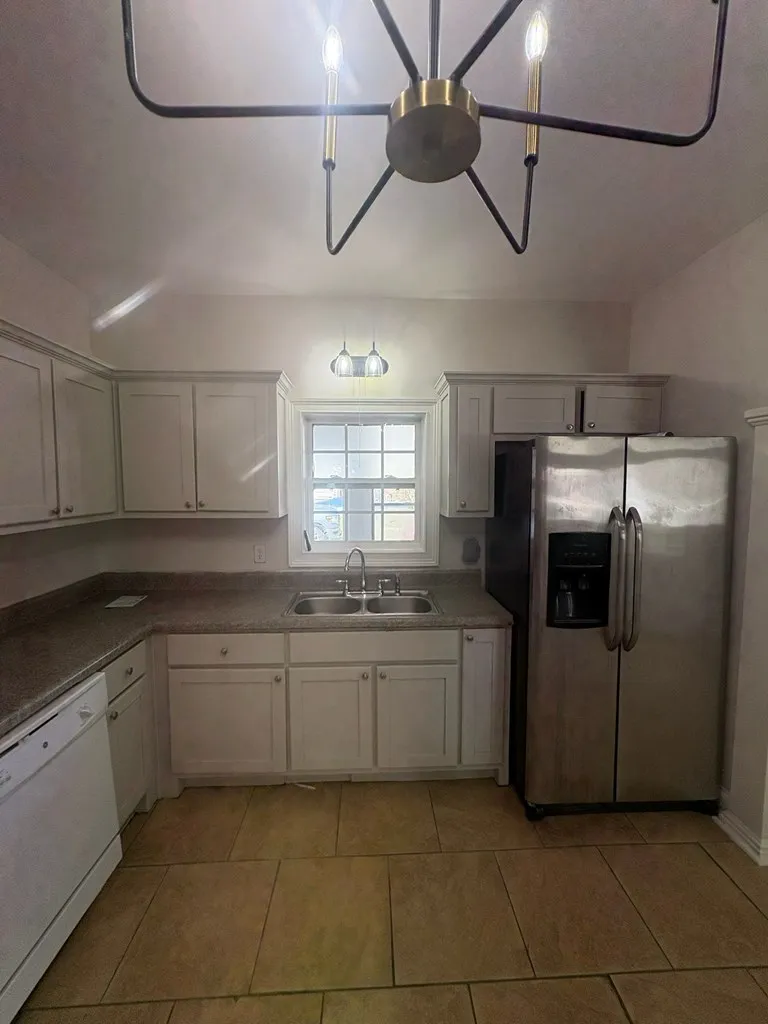 18215 Main Street Woodbury, GA 30293