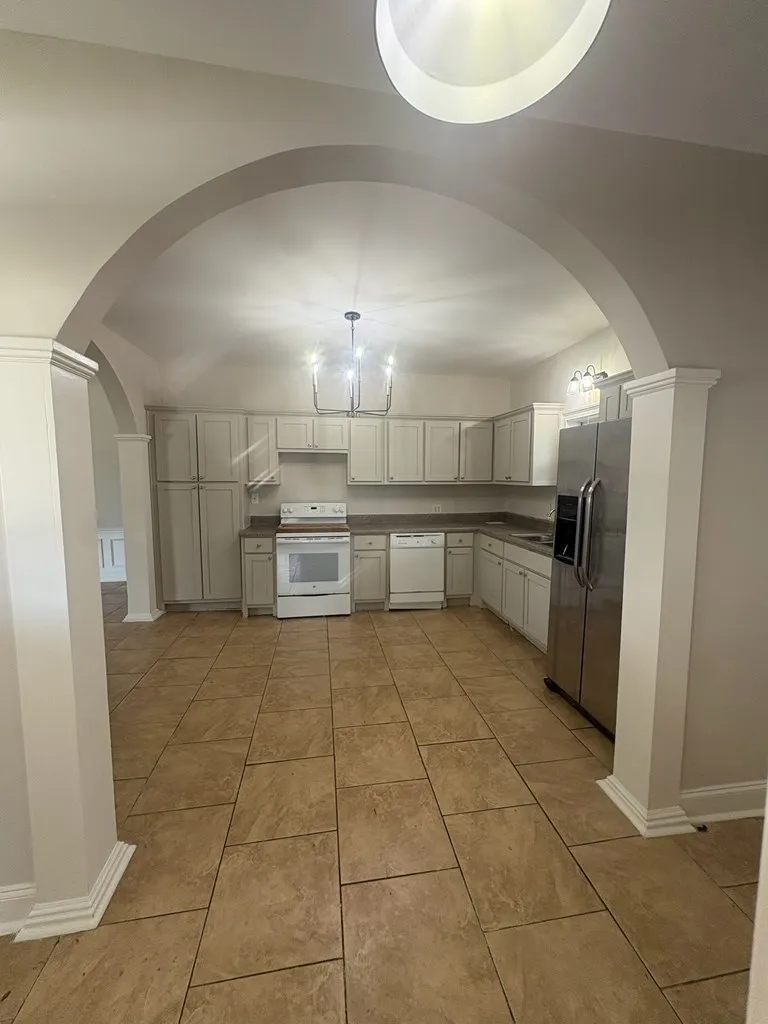 18215 Main Street Woodbury, GA 30293