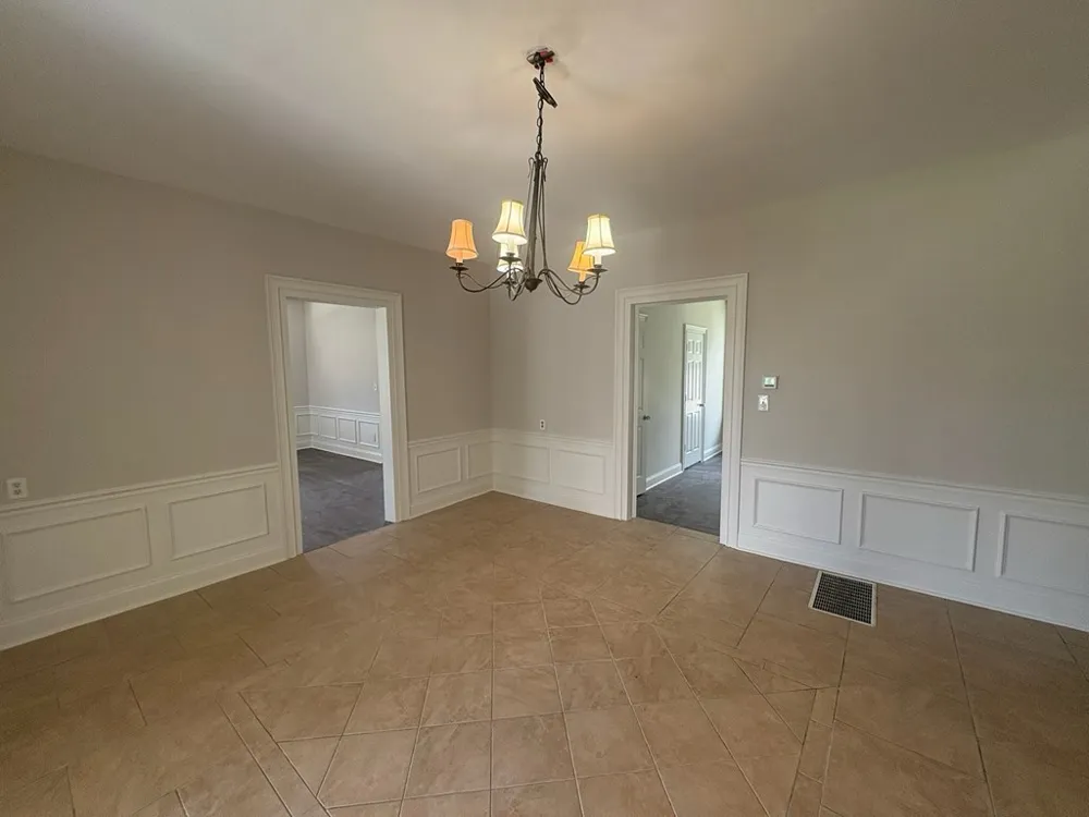 18215 Main Street Woodbury, GA 30293