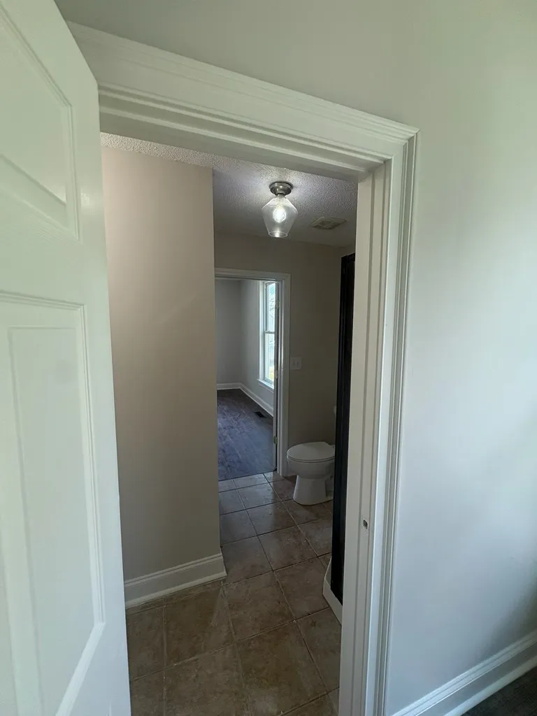 18215 Main Street Woodbury, GA 30293