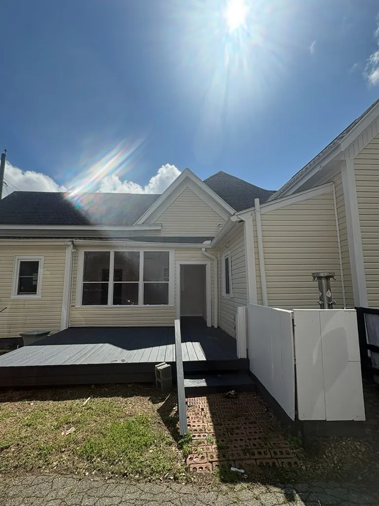 18215 Main Street Woodbury, GA 30293