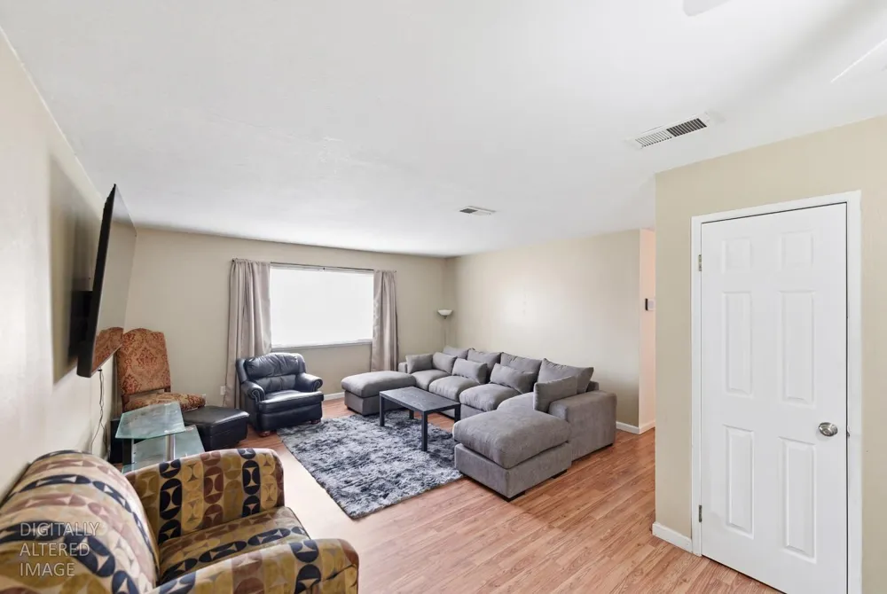 7200 Strand Street Sacramento, CA 95828