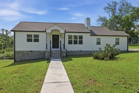 1500 Greenwood Road