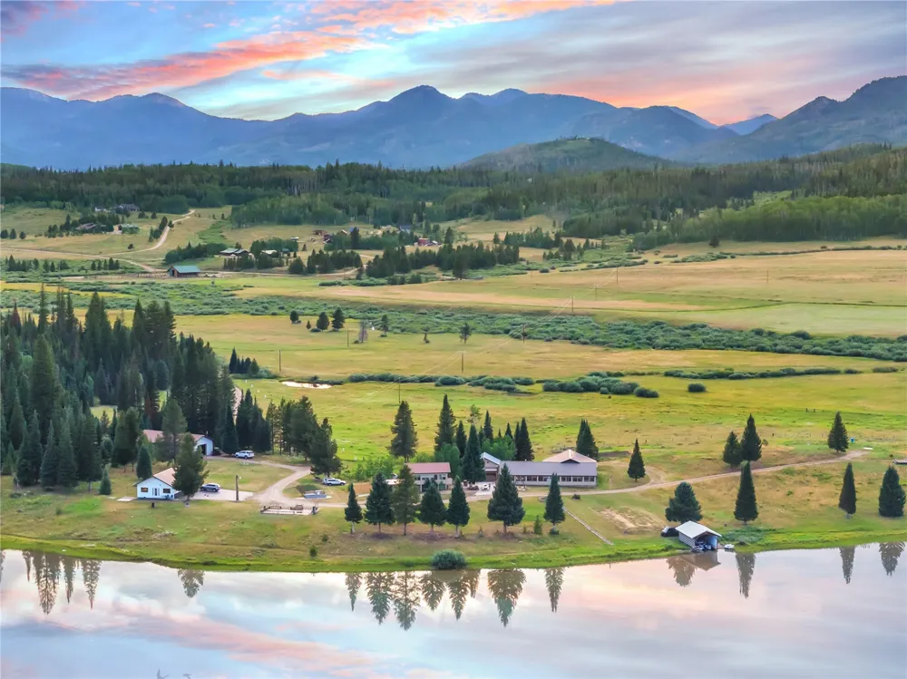 28400 COUNTY ROAD 209A Clark, CO 80487