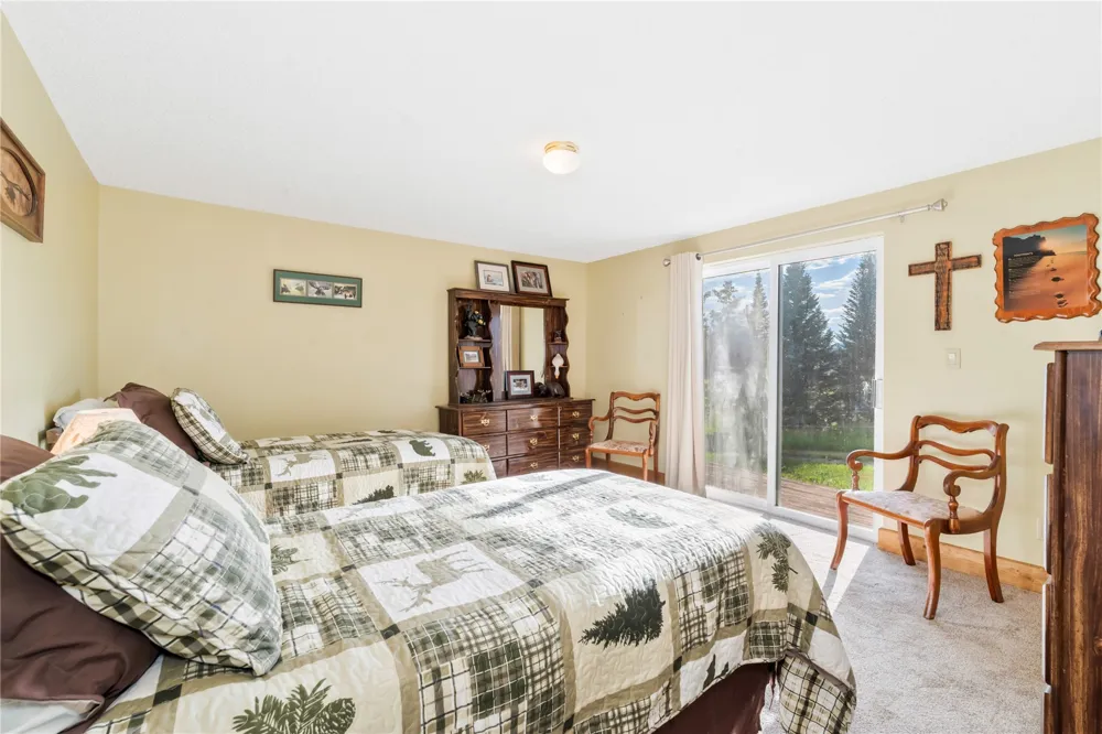 28400 COUNTY ROAD 209A Clark, CO 80487