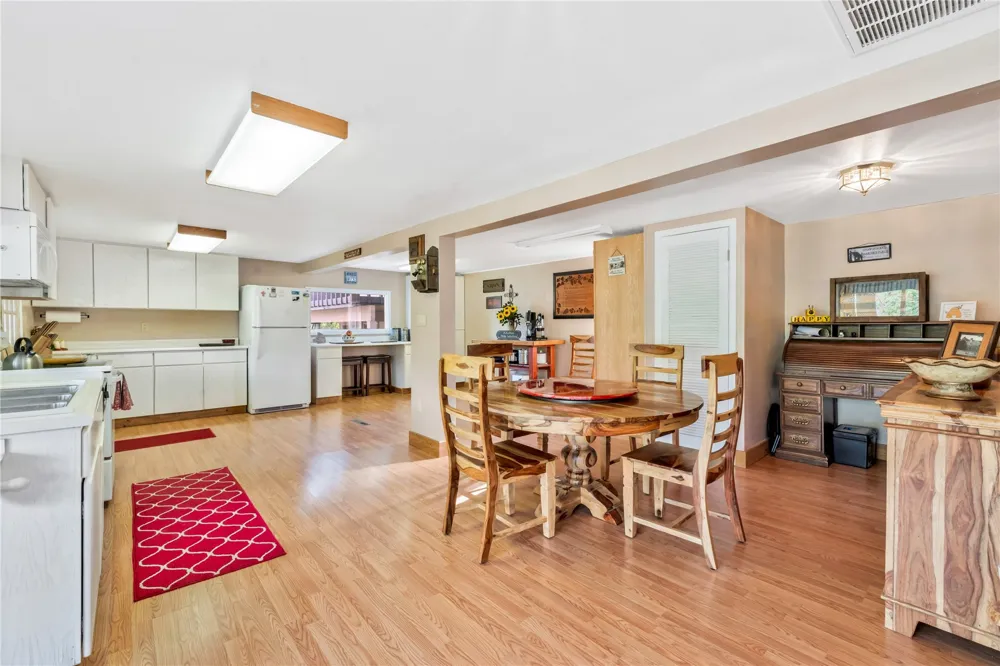 28400 COUNTY ROAD 209A Clark, CO 80487