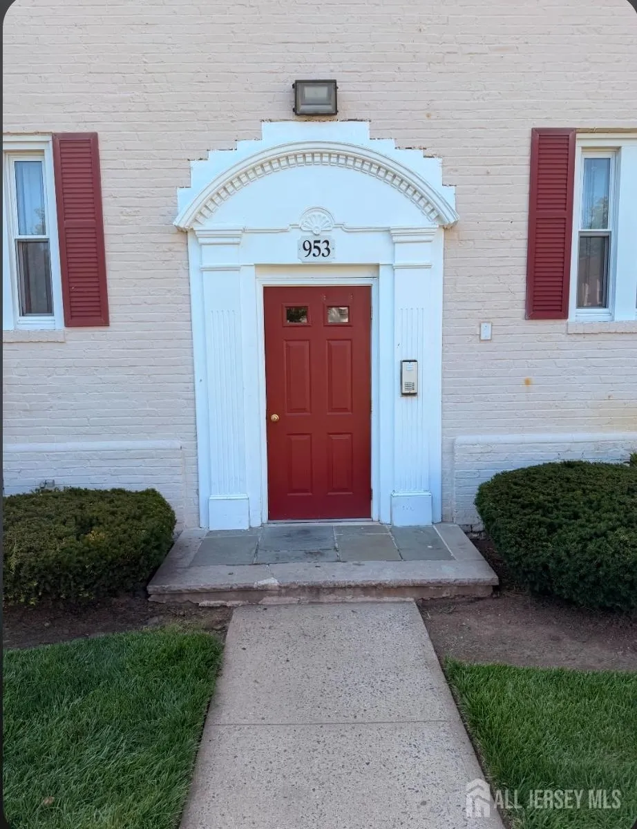 953 E Front Street #139 Plainfield, NJ 07062