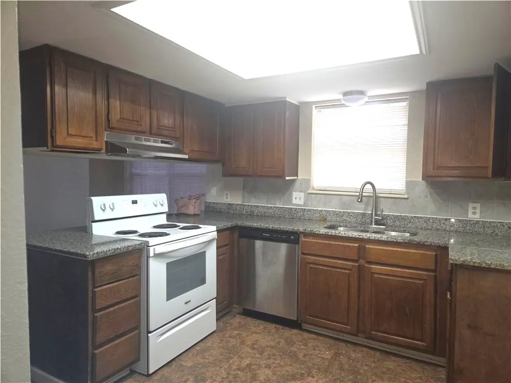 3734 Honey Creek Drive Corpus Christi, TX 78410