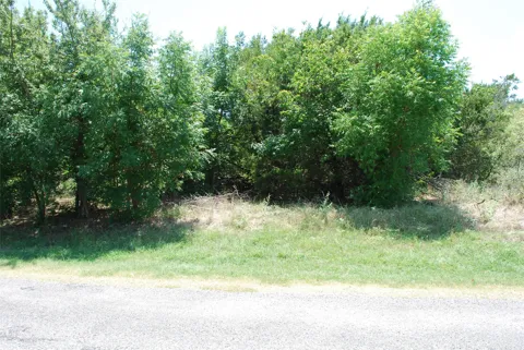 1413 Lakeside Trail
