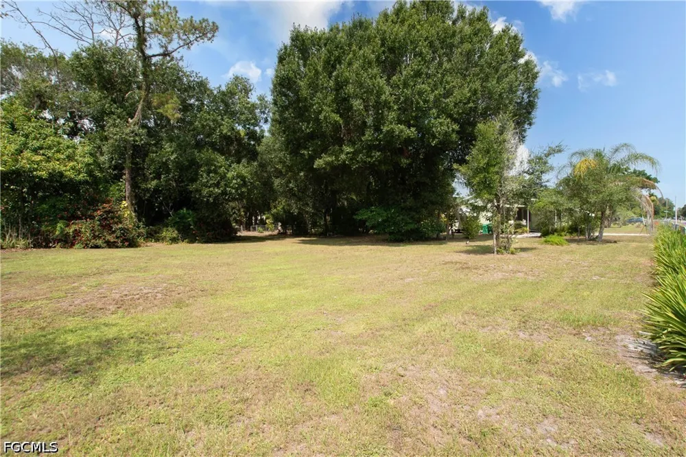 Jefferson Avenue W Immokalee, FL 34142
