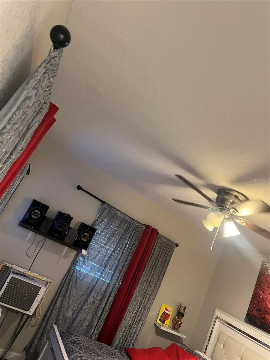 3945 47TH STREET Vero Beach, FL 32967
