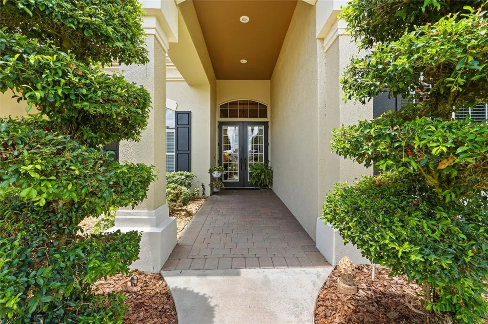 140 SYLVANA COURT Auburndale, FL 33823
