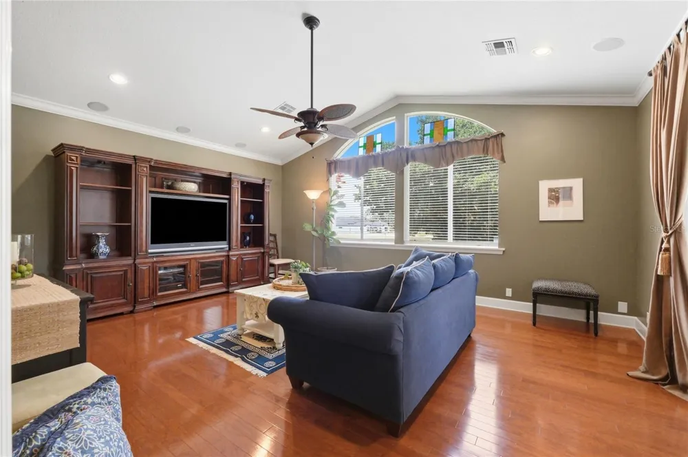 140 SYLVANA COURT Auburndale, FL 33823