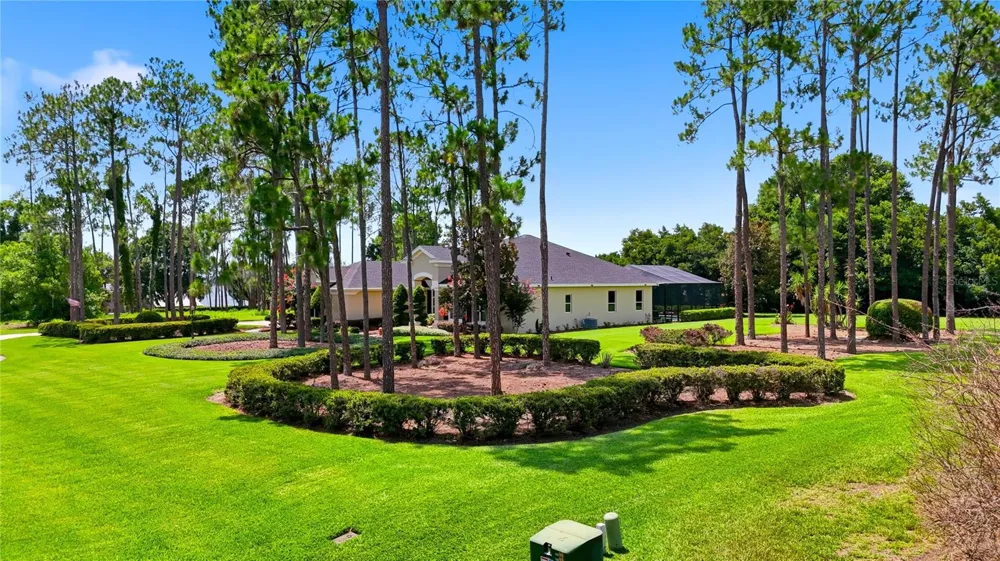 140 SYLVANA COURT Auburndale, FL 33823