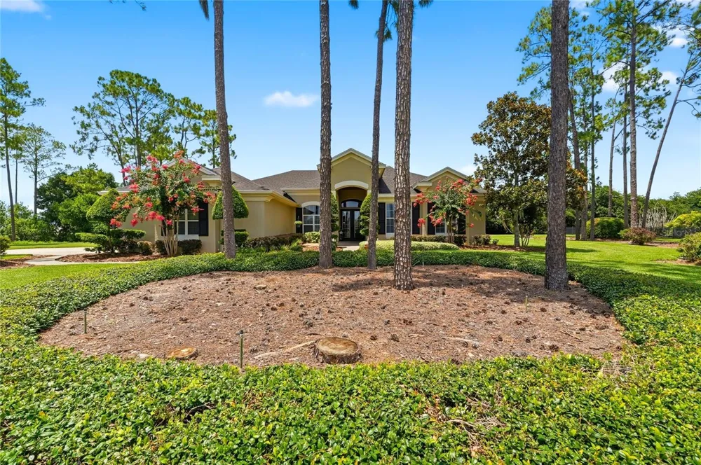 140 SYLVANA COURT Auburndale, FL 33823