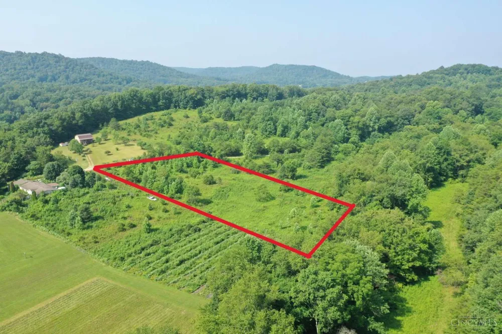 340 Lester Abbott Lane Blue Creek, OH 45616