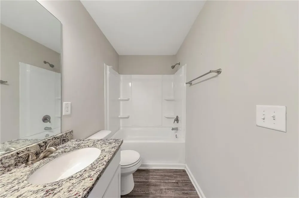 4431 Pinscher Street Union City, GA 30291