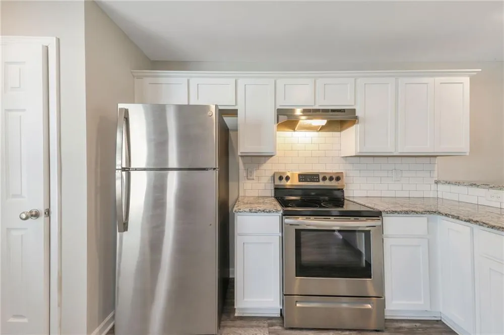 4431 Pinscher Street Union City, GA 30291