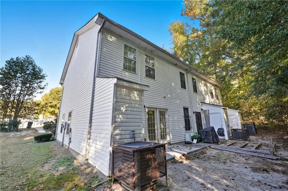 6080 Camden Forrest Cove Riverdale, GA 30296