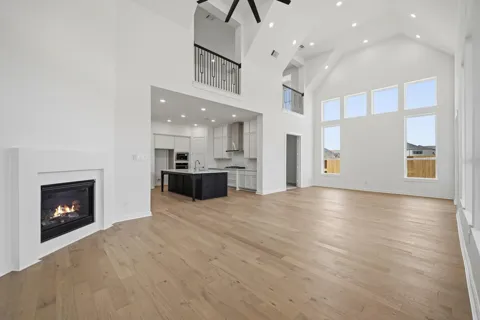8821 Antelope Canyon Way