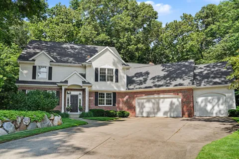 1720 Breezy Point Lane