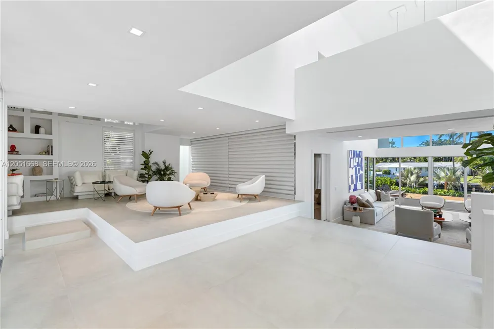 161 Cape Florida Drive Key Biscayne, FL 33149