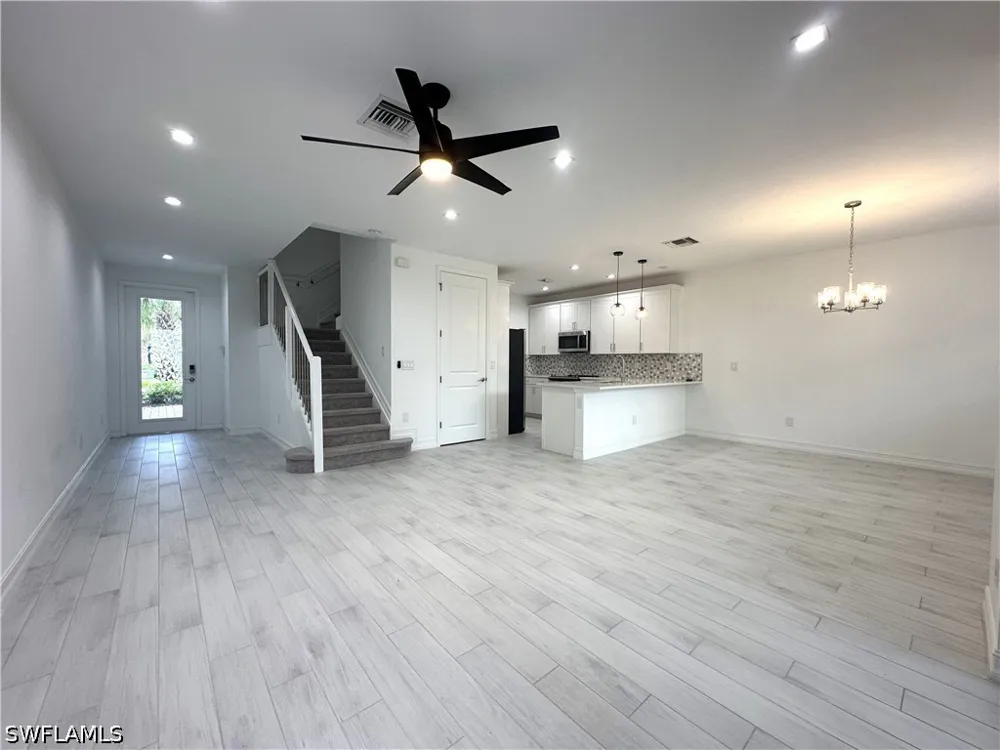 Carnegie Way Naples, FL 34119