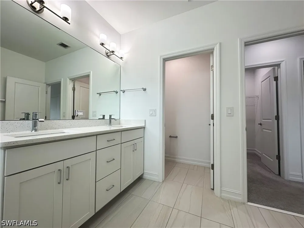 Carnegie Way Naples, FL 34119