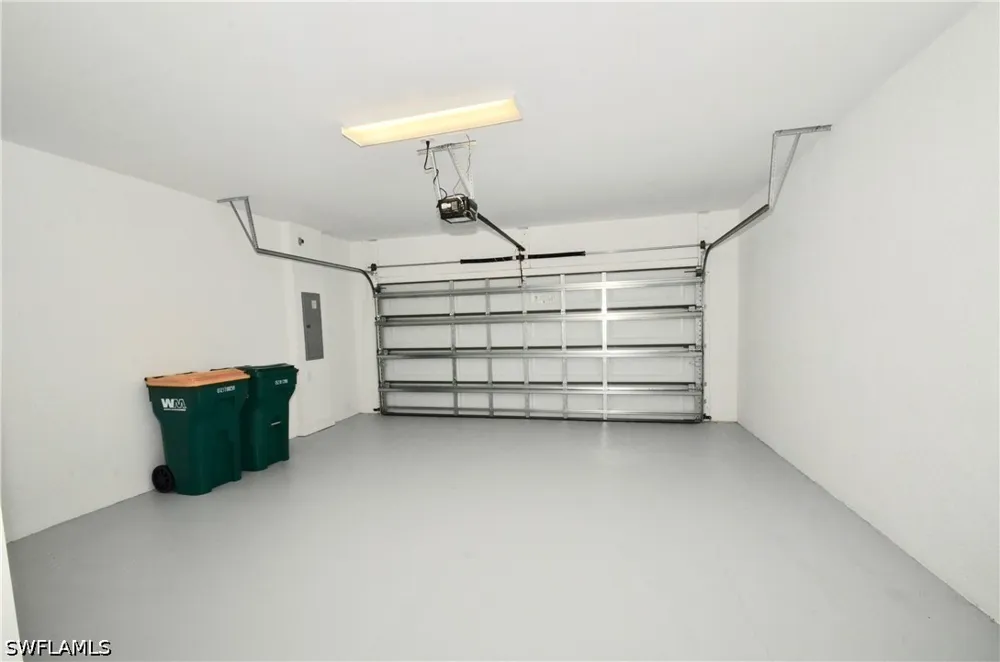Carnegie Way Naples, FL 34119