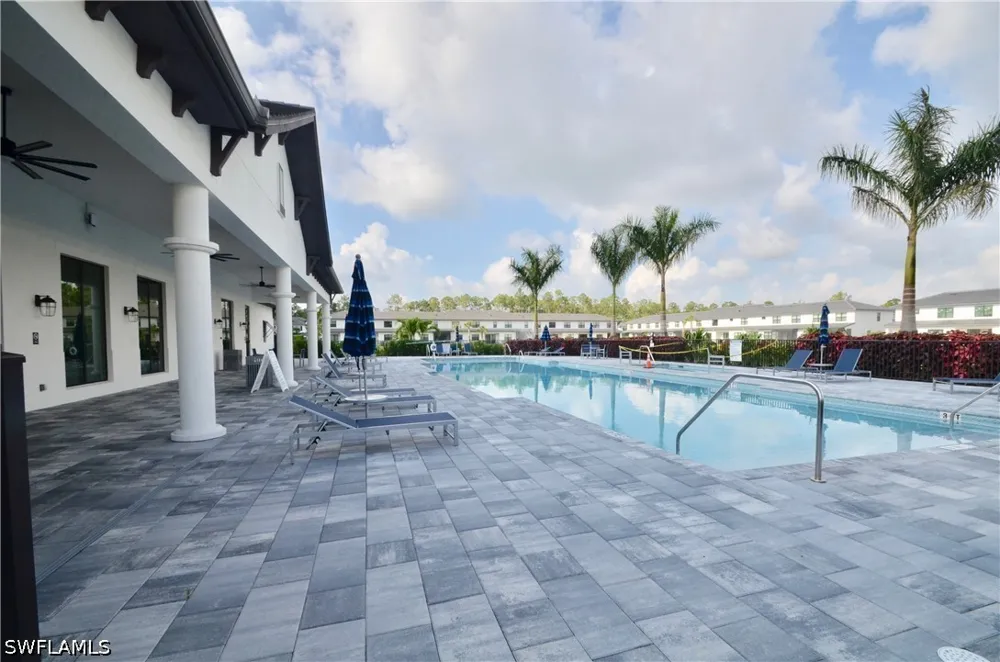 Carnegie Way Naples, FL 34119
