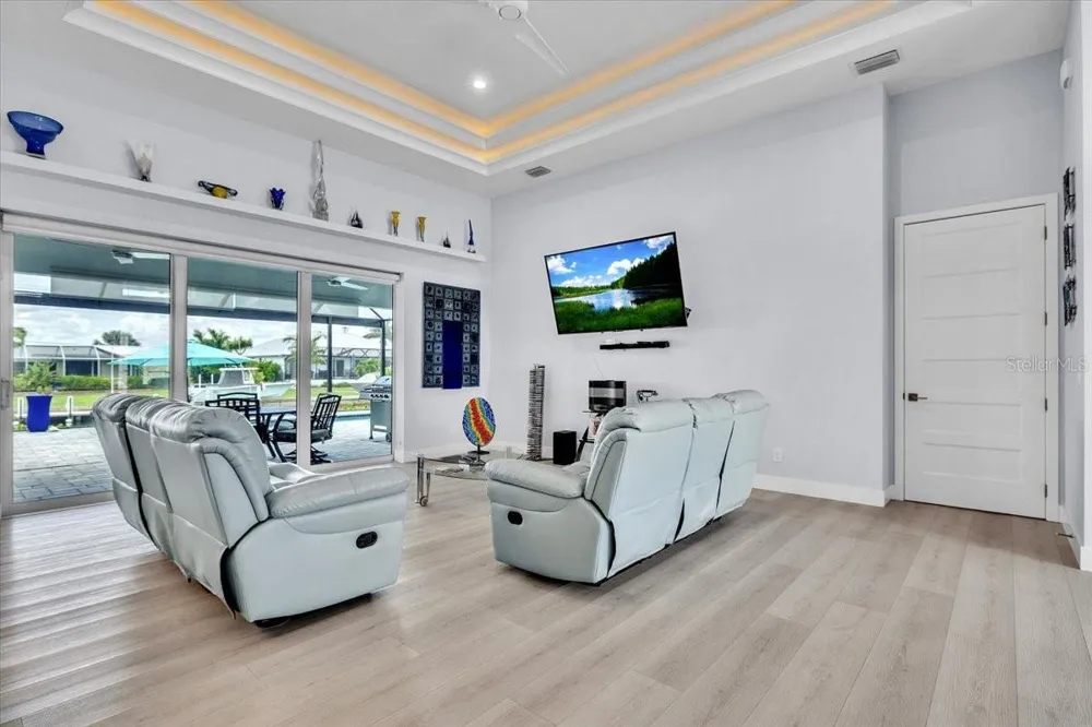 630 CORONADO DRIVE Punta Gorda, FL 33950