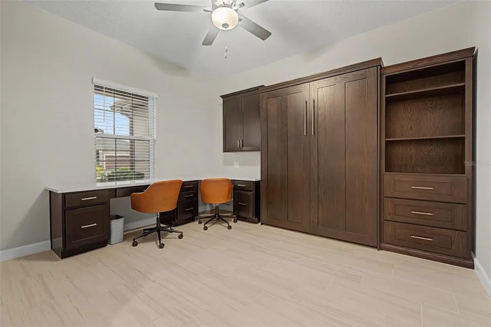 10460 GABLE DIG LOOP San Antonio, FL 33576