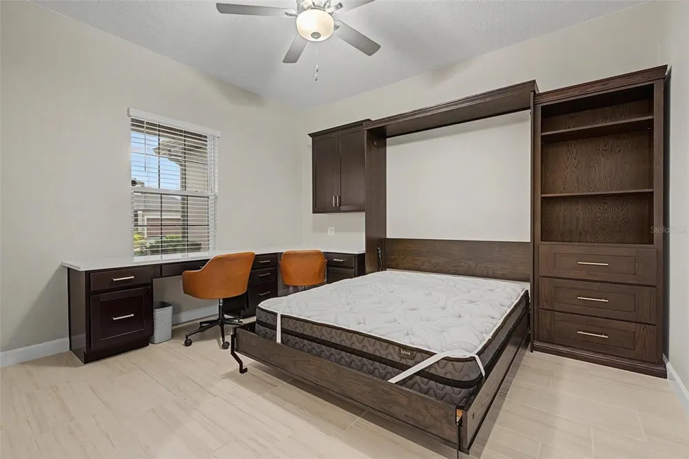 10460 GABLE DIG LOOP San Antonio, FL 33576