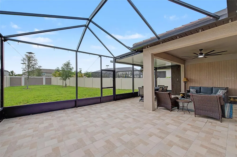 10460 GABLE DIG LOOP San Antonio, FL 33576